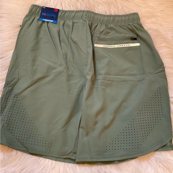 Russell Men’s Athletic Running Shorts - NWT - Size Large - Loden Green - Picture 9 of 13